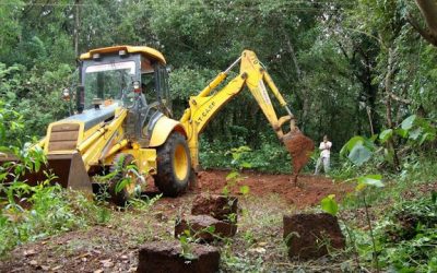 ಎಣ್ಣೆ ಬೇಕು ದೀವಟಿಗೆಗೆ!