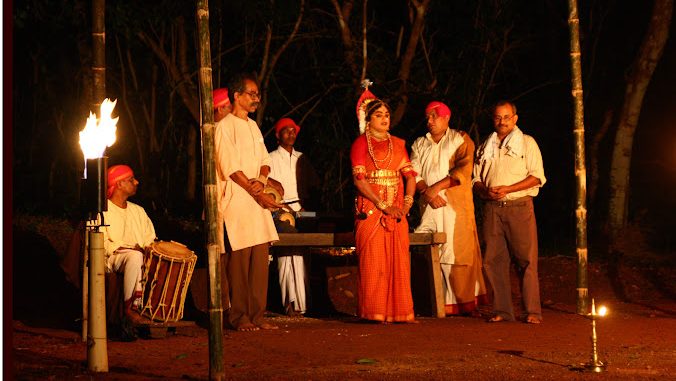 ಯಕ್ಷಗಾನ ವಿಮರ್ಶೆಗಾಗಿ ದಾಕ್ಷಿಣ್ಯಬಿಟ್ಟವರು