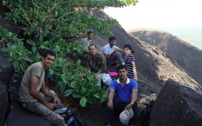 ಚಿಮಣಿಯಿಂದಾಚೆ ಇಣುಕಿದಾಗ…