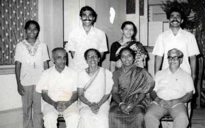 ಗೃಧ್ರಾಲಿಂಗನದಿಂದ ಪಾರಾದ ಪಕ್ಷಿ