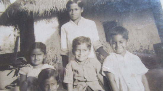 ಊರೆಂದರೆ ಬರಿಯ ಮಣ್ಣಲ್ಲ