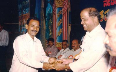 ಮಧ್ಯರಾತ್ರಿಯಲ್ಲಿ ಎದ್ದು ಹೋದ ರವಿಗೆ (ಎಂ.ಆರ್. ಬಂಗೇರಾ)